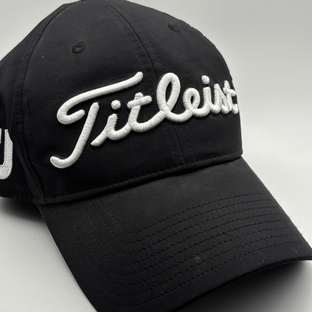 Titleist Golf Hat Mens OSFA Black Pro V1 FJ Performance Adjustable Strapback